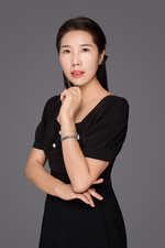 王明芝 英语教师