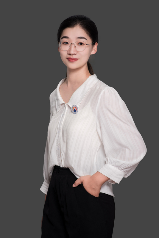 向雪梅 数学老师
