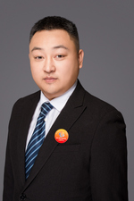 赵小龙 小学部德育主任
