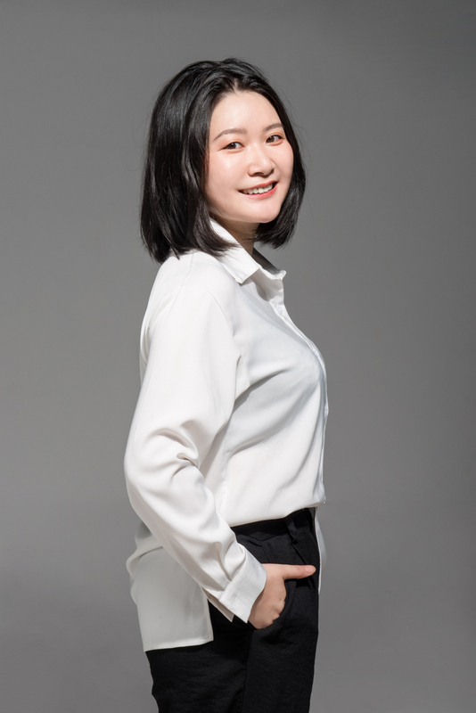 王凤娟  数学教师