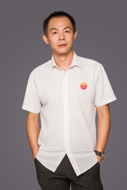 陈潇  化学教师